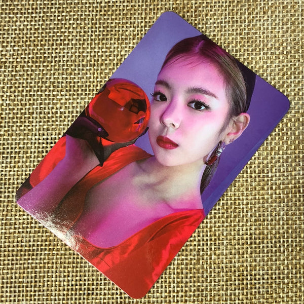 ITZY LIA #2 [ GUESS WHO ] Official Special Photocard / New / Gift