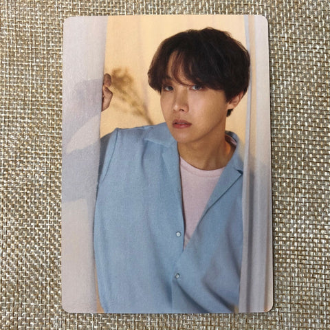 BTS J-HOPE 2/8 [ Love Yourself World Tour ] Official Mini Photocard / New / Gift