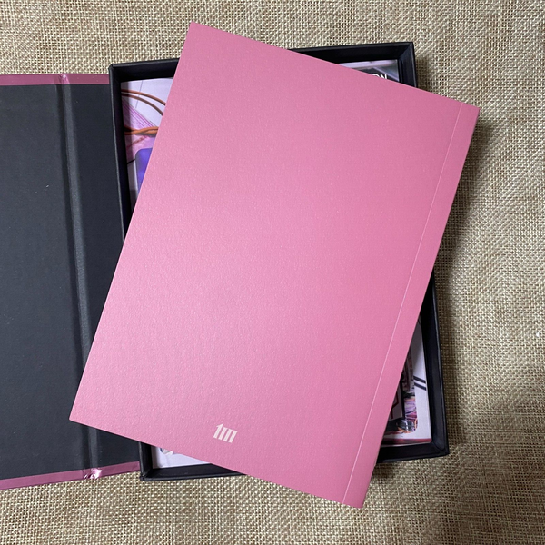 MAMAMOO HAND SIGNED [MIC ON] Promo Album Autographed Full Set / New, Rare / Gift