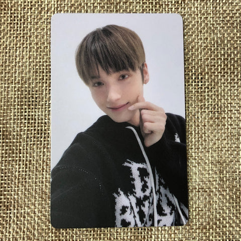 TXT HUENINGKAI [Minisode 2 Thursday's Child M2U] Official Photocard / New / Gift