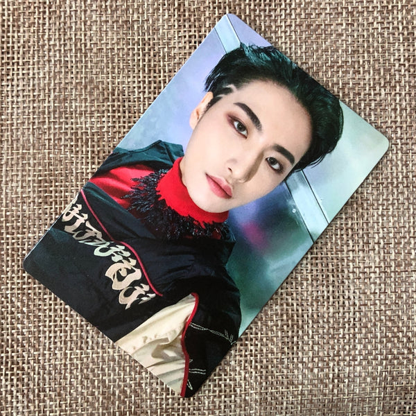 ATEEZ SEONGHWA [THE WORLD EP.1 : MOVEMENT] Official Photocard, Z Ver / Gift