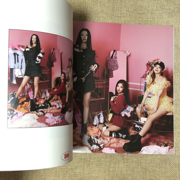 ITZY GROUP [CRAZY IN LOVE] Official Photobook + Poster +Sticker Set / New / Gift