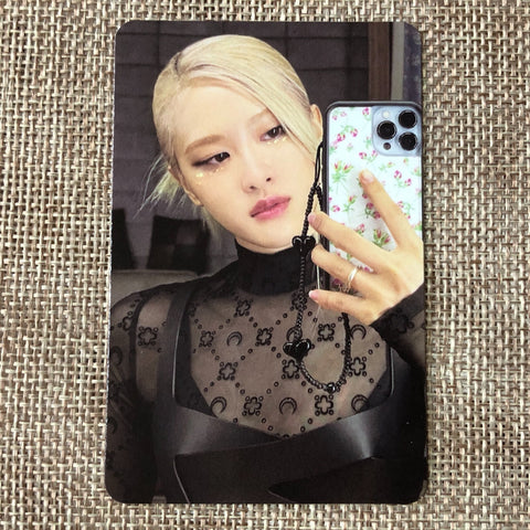 BLACKPINK ROSE [ Born Pink Pink Ver. ] Official Photocard / New / Gift