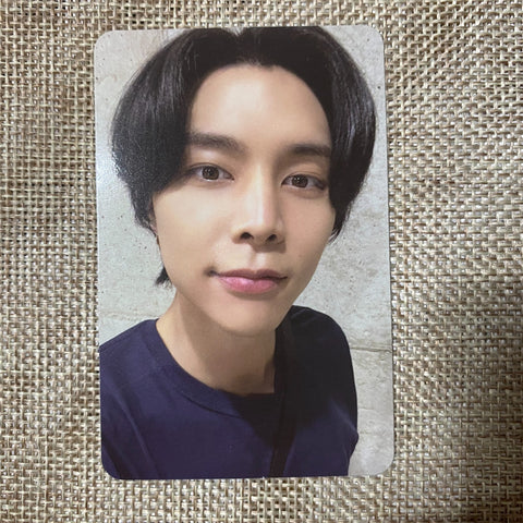 NCT JOHNNY [ NCT X SANRIO A Ver. ] Official Random Selfie Photocard / New / Gift