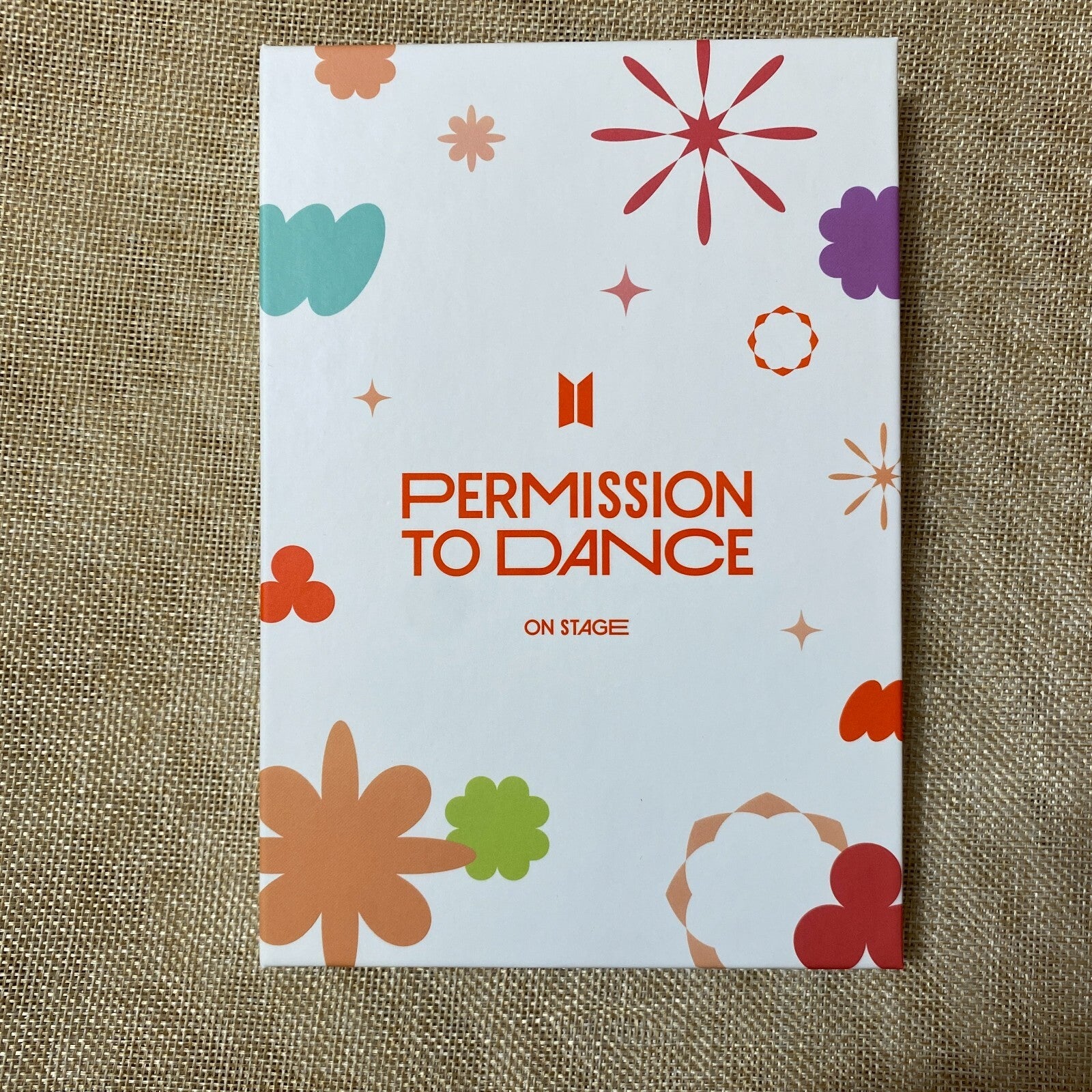 BTS [PTD PERMISSION TO DANCE ON STAGE] Official Postcard Book / New, Rare / Gift