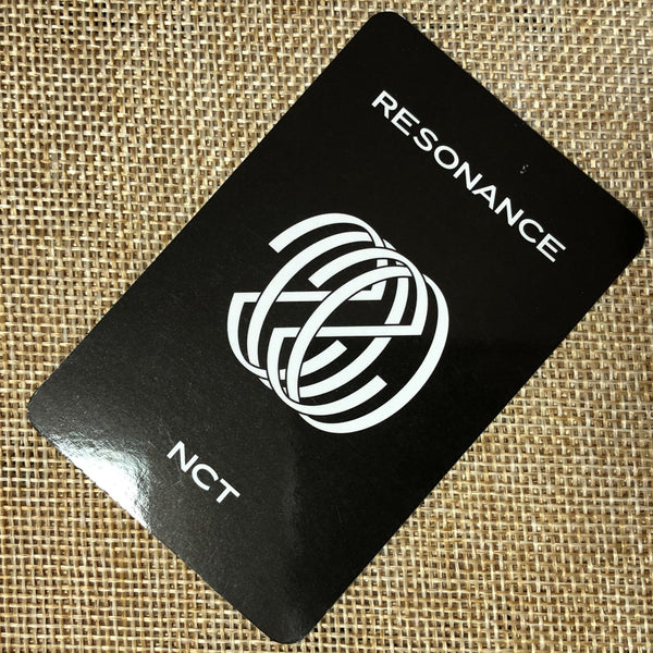NCT 2020 HENDERY [Resonance Pt.2] Official Photocard, Yizhiyu Fansign / Gift