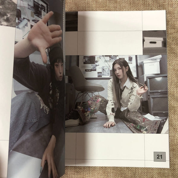 NMIXX [EXPERGO] Official Photobook + CD + Lyrics, 1st EP A Ver. / No PC / Gift