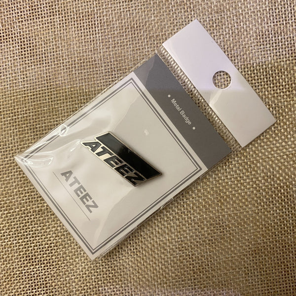 ATEEZ  [ Logo Metal Pin Badge ] Official Goods / New, Rare / +Gift