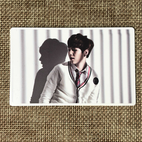 BTS SUGA [ Skool Luv Affair ] Official Photocard, Special Edition / New / Gift