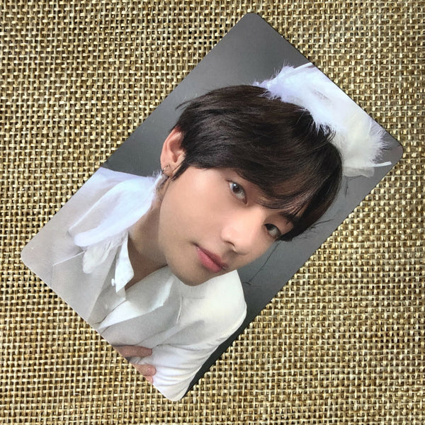 BTS V [ Map Of The Soul 7 ] Official Photocard, Ver 1 Album / New / Gift