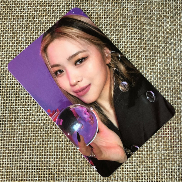 ITZY RYUJIN #5 [ GUESS WHO ] Official Special Photocard / New / Gift