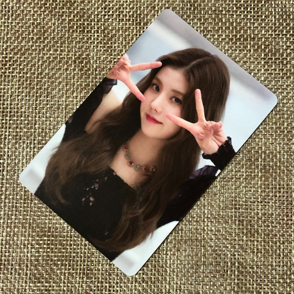 IZ*ONE EUNBI #2 [1st Concert EYES ON ME in Seoul] Official Photocard / Gift