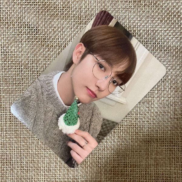 NCT RENJUN #2 [PINK CHRISTMAS SMTOWN MD Trading Random] Official Photocard /+G