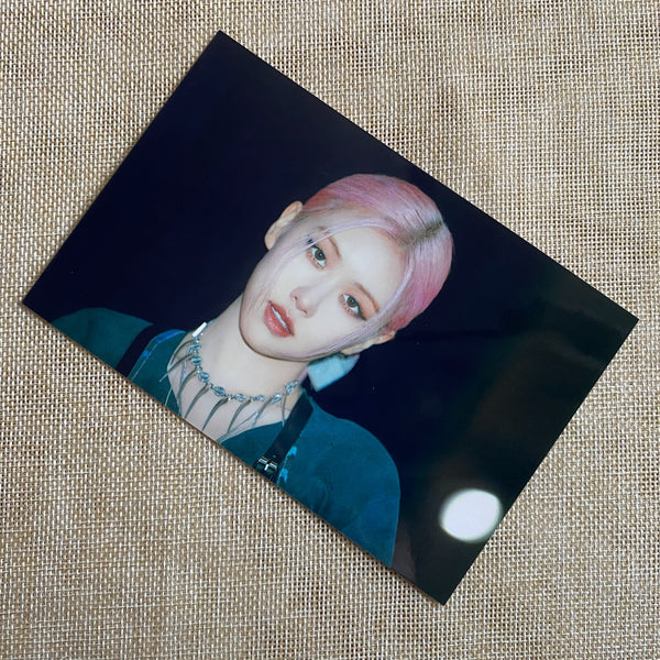 BLACKPINK ROSE #3 [4+1 5th Anniversary Pop-up Store 4x6 Photo] / New, Rare /+G