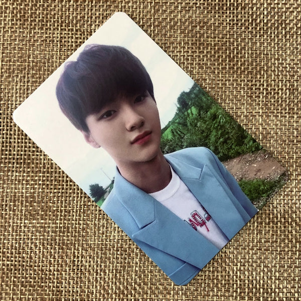 X1 JUNHO #2 [Soaring : Quantum Leap] Official AR Photocard, 1st Mini / Gift
