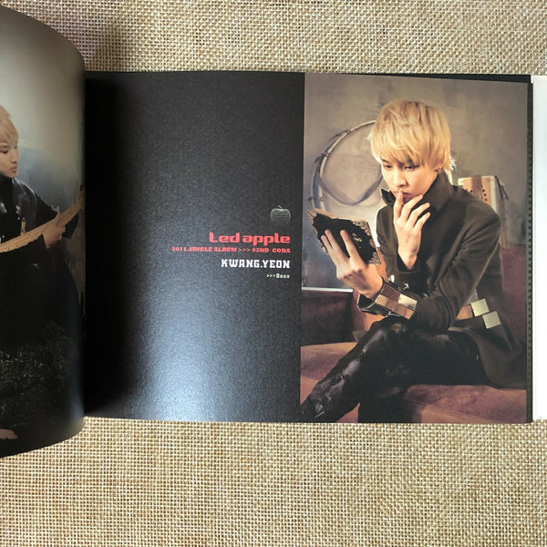 LED APPLE HAND SIGNED [ CODA ] 2nd Single Promo Album Autographed / NO PC / New