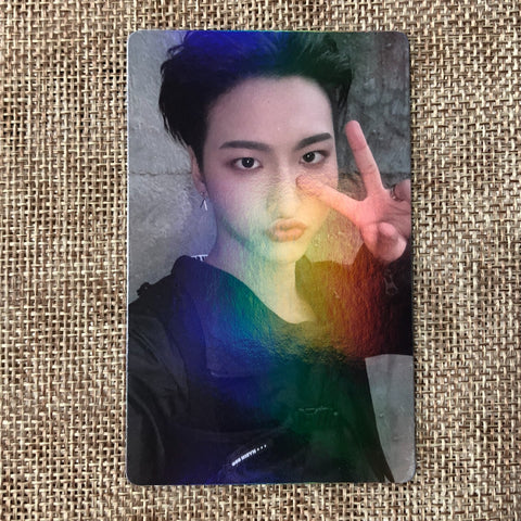 ATEEZ SEONGHWA [THE WORLD EP.1 : MOVEMENT Beatroad POB] Official PC, B Ver.