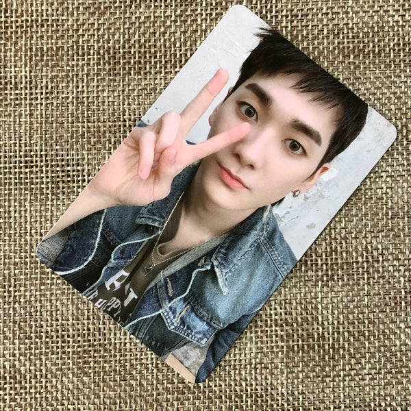 Nu'est ARON [ Romanticize ] Official Photocard / New / Gift