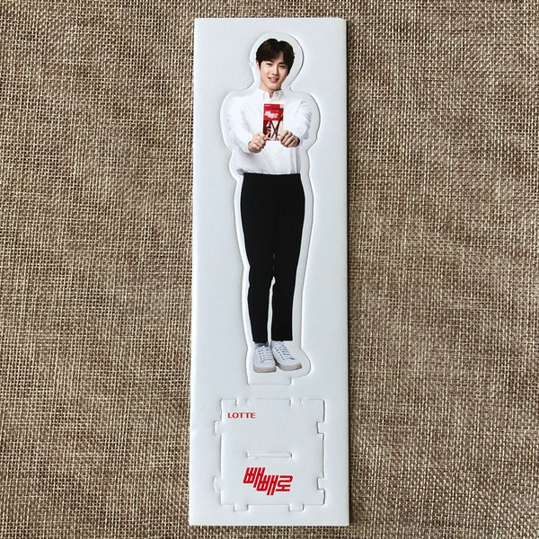 EXO SUHO [2017 Lotte Pepero Figure Doll] Official Standing Paper Standee / Gift