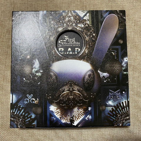 B.A.P [First Sensibility] Signed Album / All Member Autographed + Photocard /+G