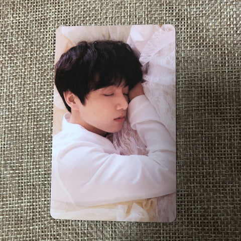BTS JUNGKOOK [Love Yourself Tear] Official Photocard, U Ver Fake Love / Gift