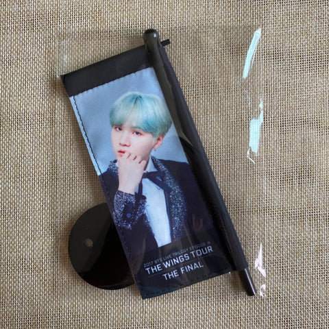 BTS SUGA [2017 THE WINGS TOUR FINAL] Official Mini Flag W/O Case / New, Rare /+G