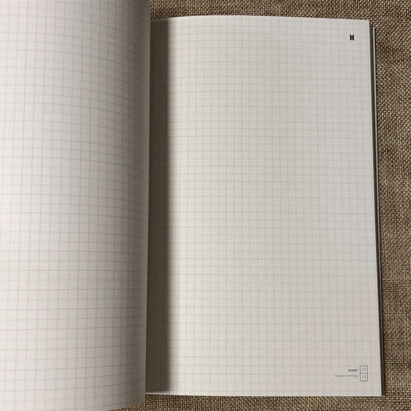 BTS [ 2018 Season's Greetings ] Official Diary Book Photobook / New, Rare / Gift