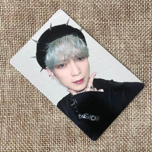 ATEEZ YEOSANG [THE WORLD EP.1 : MOVEMENT] Official Photocard, A Ver / New / Gift