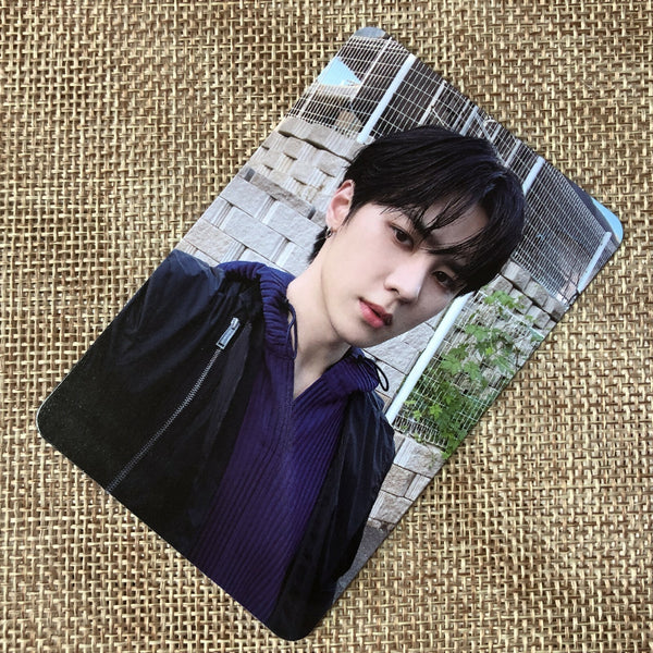 NCT 2021 KUN [ UNIVERSE Photobook Ver. ] Official Photocard, 3rd / New / Gift