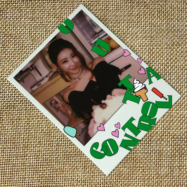 ITZY CHAERYEONG #2 [CRAZY IN LOVE] Official Polaroid Photocard, 1st Album / Gift