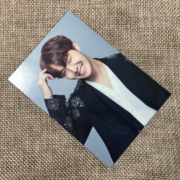 BTS J-HOPE 1/6 [ The Wings Tour Final Concert ] Official Mini Photocard / Gift