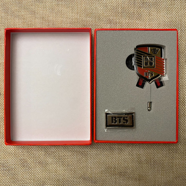 BTS 2015 [ HYYH Life On Stage ] Official Brooch Set Badge / New, Rare / Gift