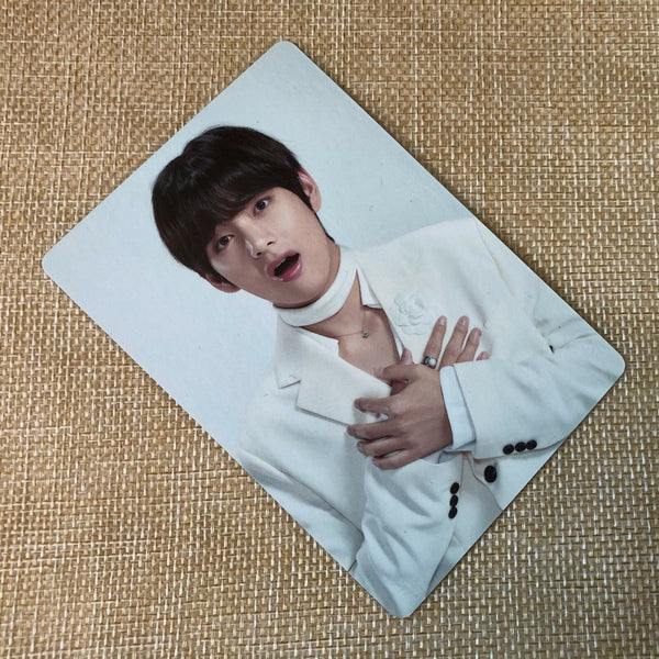 BTS V 7/8 [ Map Of The Soul Tour ] Official Mini Photocard / New, Rare / Gift