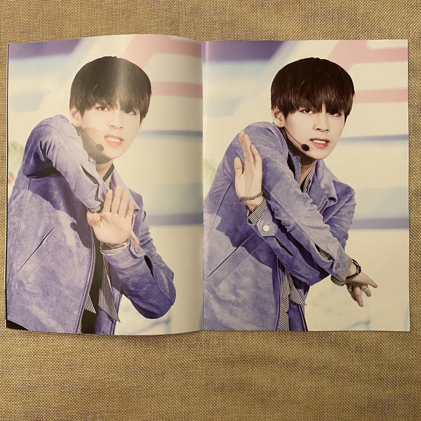 BTS V [ TAETAELAN Exhibition Mini Photobook ] 24 pg / New, Rare / Gift