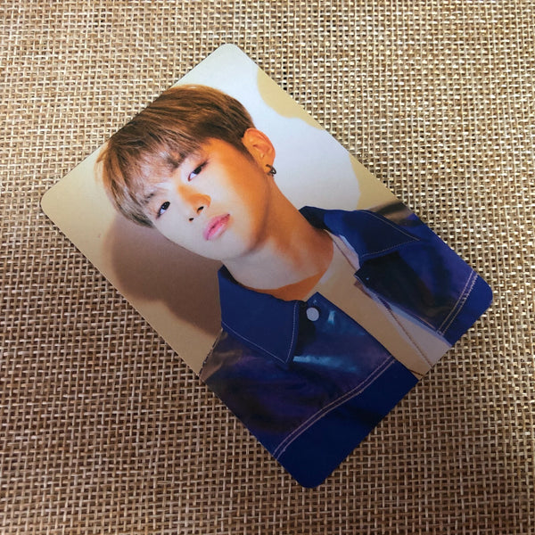 WANNA ONE KANG DANIEL #1 [Color On Me] Official Photocard, 1st Single / Gift