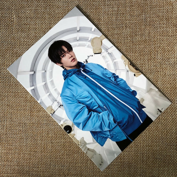 NCT 127 YUTA [ UNIVERSE ] Official Postcard, 3rd Album / New / Gift
