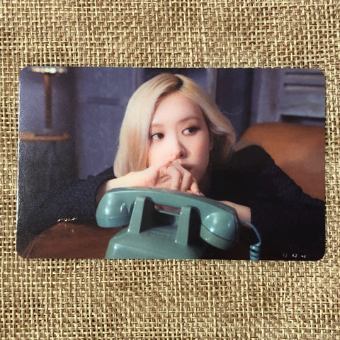 BLACKPINK ROSE [THE GAME The Girls] Official Photocard, Stella Ver. / New / Gift