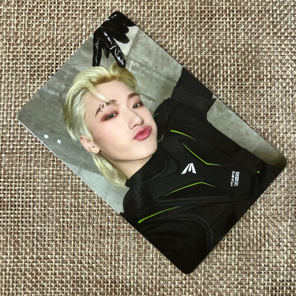 ATEEZ SAN [ THE WORLD EP.1 : MOVEMENT ] Official Photocard, Z Ver. / New / Gift