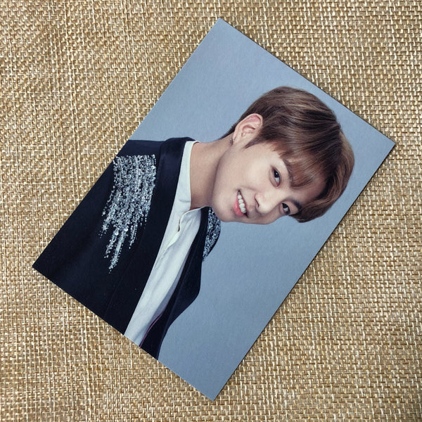 BTS JUNGKOOK 5/6 [The Wings Tour Final Concert] Official Mini Photocard / Gift
