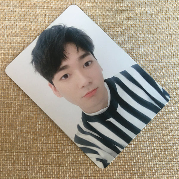 Nu'est ARON [ W.here ] Official Photocard, Album Portrait / New / Gift