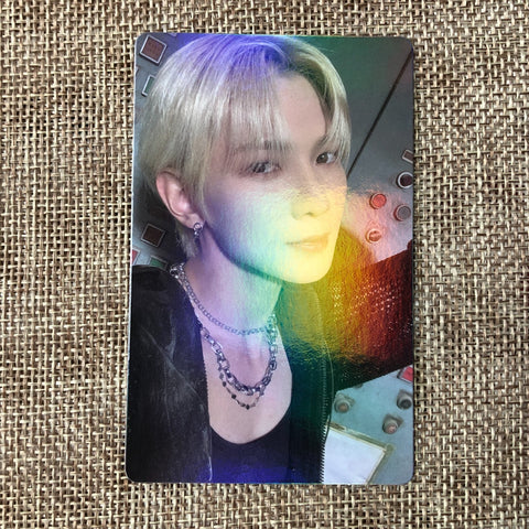 ATEEZ YEOSANG [THE WORLD EP.1 : MOVEMENT Beatroad POB] Official Photocard, B /+G
