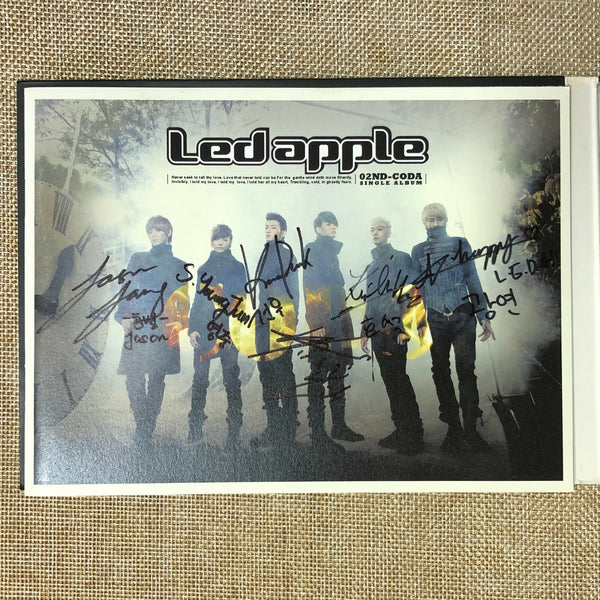 LED APPLE HAND SIGNED [ CODA ] 2nd Single Promo Album Autographed / NO PC / New