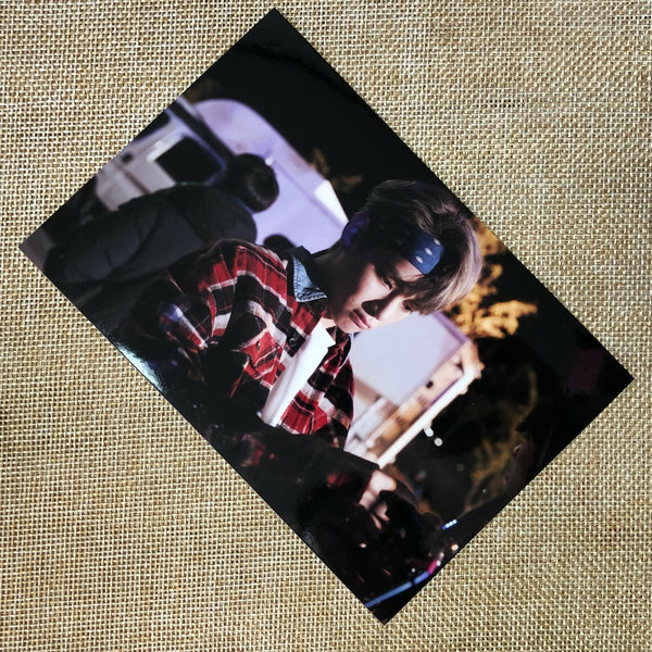 BTS V TAEHYUNG #21 [Oh, always Exhibition] Official Live Photo Set of 2 / Gift
