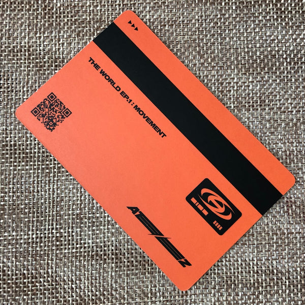 ATEEZ YUNHO [THE WORLD EP.1 : MOVEMENT] Official ID Photocard, Z Ver. / Gift