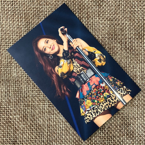 BLACKPINK JISOO #1 [2019 Concert PRIVATE STAGE Chapter 1] Official Photocard /+G