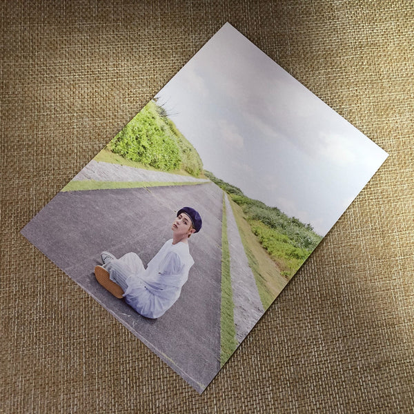 BTS V Taehyung [ 2018 Season's Greetings ] Official Limited Postcard / New /Gift