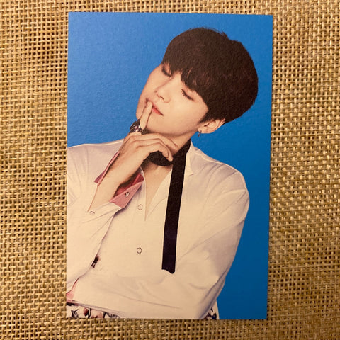 BTS SUGA 3/8 [Wings Tour Final Concert] Official Mini Photocard / New, Rare /+G