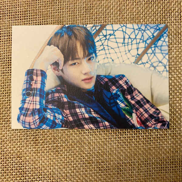 BTS V 7/8 [The Wings Tour 2017 Live Trilogy] Official Mini Photocard / Gift