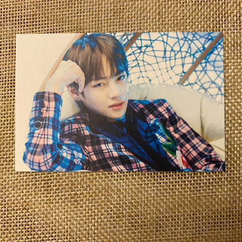 BTS V 7/8 [The Wings Tour 2017 Live Trilogy] Official Mini Photocard / Gift