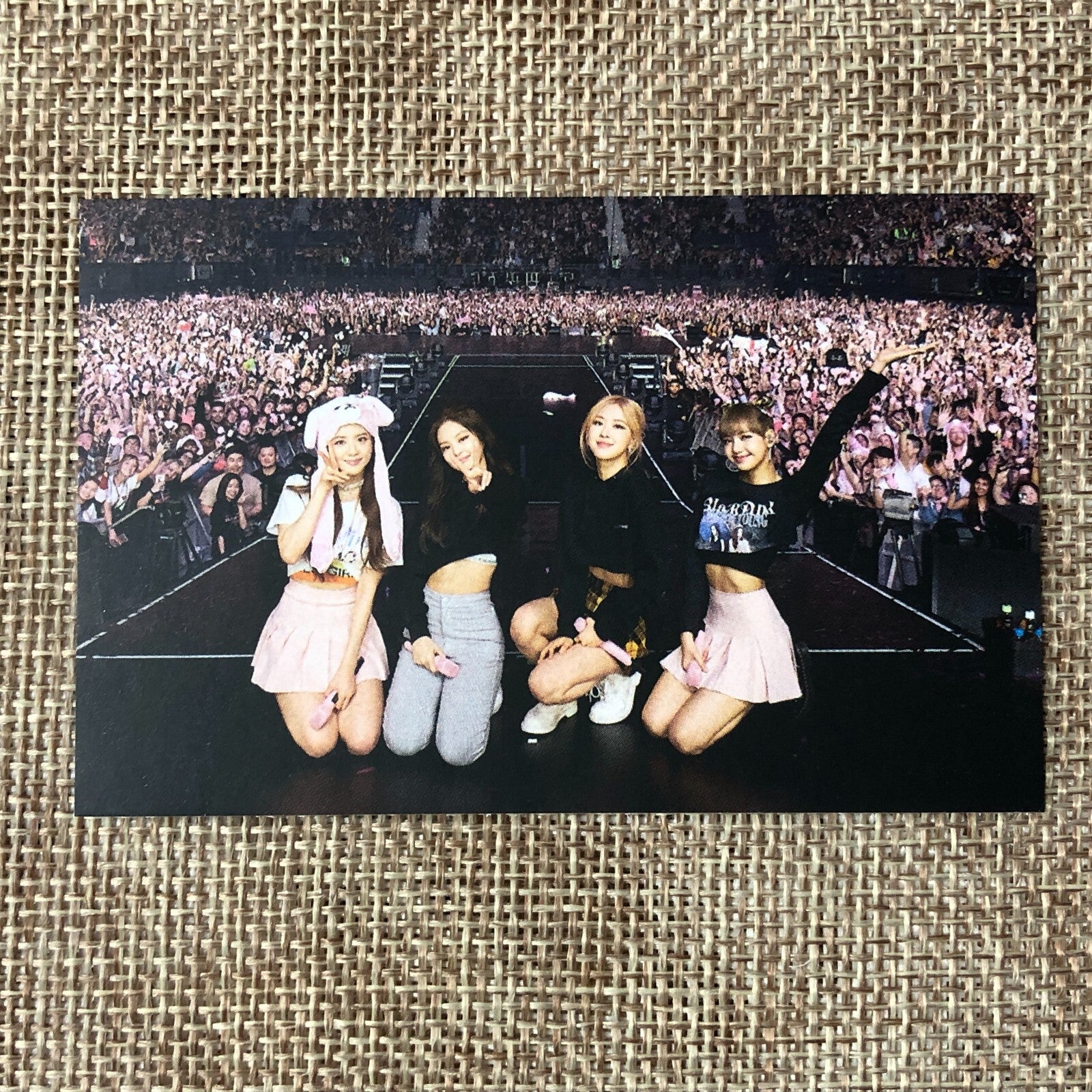 BLACKPINK GROUP #2 [2019 Concert PRIVATE STAGE Chapter 1] Official Photocard /+G